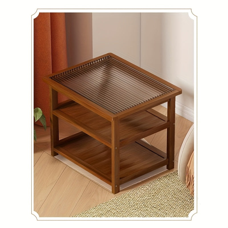 Mesa Lateral Moderna em Madeira – Organização e Estilo